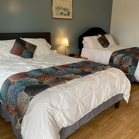 Webbers Lake Charlotte Motel Queen And Double Bed Eksteriør bilde
