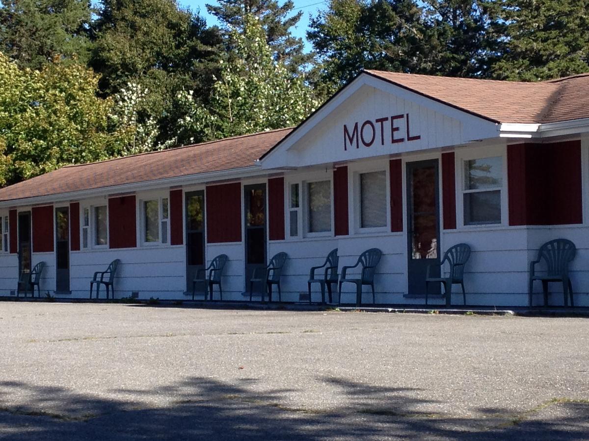 Webbers Lake Charlotte Motel Queen And Double Bed Eksteriør bilde